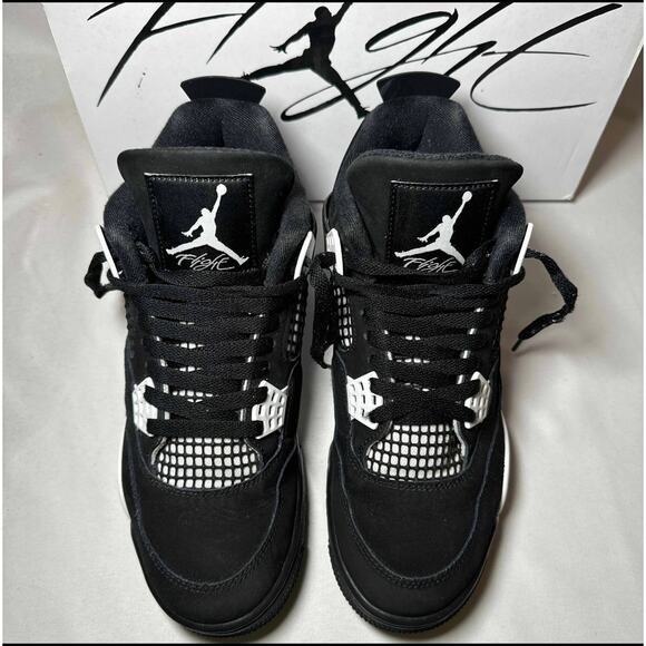 Size 8.5 - Nike Air Jordan 4 Retro White Thunder Men's Shoes - Picture 4 of 10